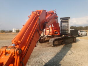 mining-earthmoving-equipment